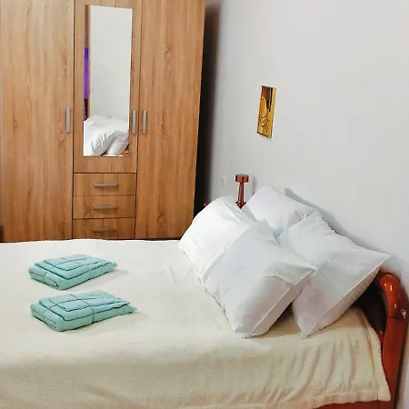 Apartman Castello Di Lafki *